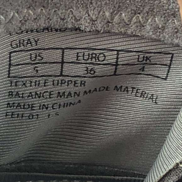 Stuart Weitzman Girl's Size 5 Lowland Mid Grey Faux Suede Side Zip Ankle Booties - Picture 12 of 13